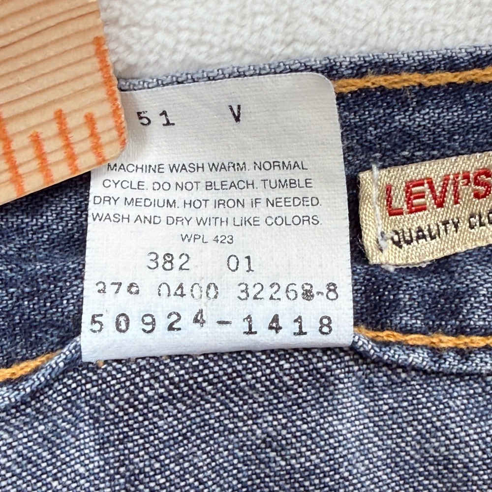 Vintage Levis Red Tab Wide Leg Dark Wash Jeans 50924-1418 Made in USA Size 5M JR - Picture 9 of 14